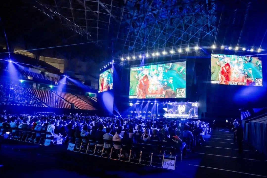 中卫线保持 中卫线保持